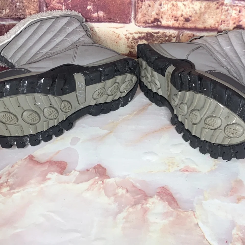 Tamarack Gray mid-calf Fur Lined Quilted Waterproof Snow Boots